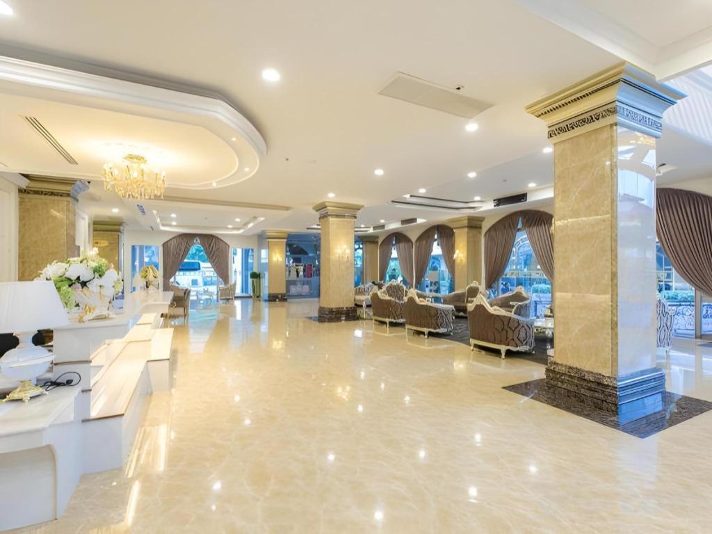 Hotel Lk Celestite à Pattaya Extérieur photo